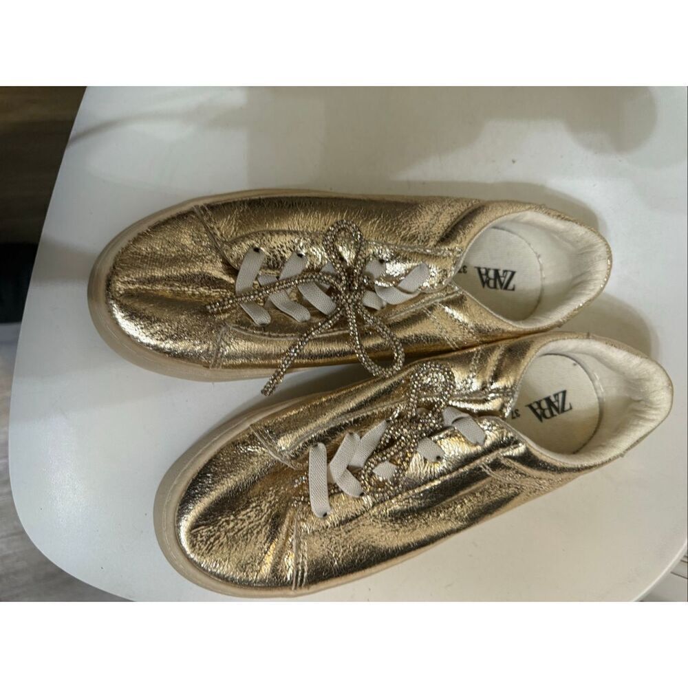 Zara Women's Lace Up Low Top Metallic Bow Faux Leather Sneakers Gold Sz 37 NWOT